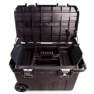 Ящик великого об’єму Mobile Job Chest, розміри 768х490х476 мм, з колесами STANLEY 1-92-978 - картинка №3 Фото №3 - Ящик великого об’єму Mobile Job Chest, розміри 768х490х476 мм, з колесами STANLEY 1-92-978