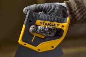 Ножівка Jet-Cut 2 X Laminator довжиною 450 мм, чистий рез STANLEY 2-20-180 - картинка №8 Фото №8 - Ножівка Jet-Cut 2 X Laminator довжиною 450 мм, чистий рез STANLEY 2-20-180