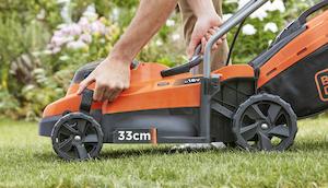 Газонокосарка акумуляторна BLACK+DECKER BCMW3318L2 - картинка №6 Фото №6 - Газонокосарка акумуляторна BLACK+DECKER BCMW3318L2