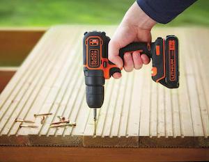 Дриль-шурупокрут акумуляторний BLACK+DECKER BDCDC18KB — Уцінка - картинка №4 Фото №4 - Дриль-шурупокрут акумуляторний BLACK+DECKER BDCDC18KB — Уцінка