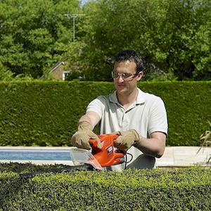 Кущоріз електричний BLACK+DECKER BEHT201 - картинка №7 Фото №7 - Кущоріз електричний BLACK+DECKER BEHT201