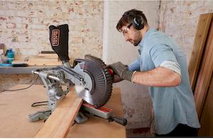 Фото №5 - Пила торцювальна мережева BLACK+DECKER BES710