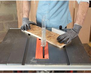 Фото №8 - Пила настільна мережева BLACK+DECKER BES720