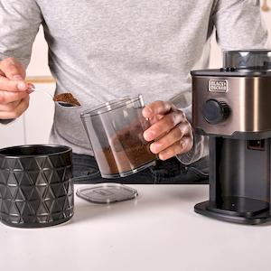 Фото №9 - Кавомолка BLACK+DECKER BXCG151E