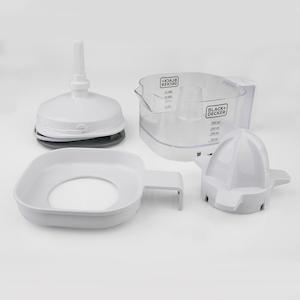 Соковитискач BLACK+DECKER BXCJ25E - картинка №4 Фото №4 - Соковитискач BLACK+DECKER BXCJ25E