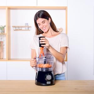 Фото №4 - Кухонний комбайн BLACK+DECKER BXFPA600E