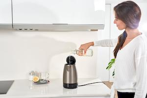 Фото №9 - Електрочайник BLACK+DECKER BXKE2201E