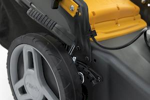 Газонокосарка акумуляторна безщіткова STIGA Collector548AEKit - картинка №8 Фото №8 - Газонокосарка акумуляторна безщіткова STIGA Collector548AEKit