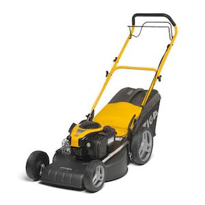 Газонокосарка бензинова самохідна STIGA Combi53SQB - картинка №2 Фото №2 - Газонокосарка бензинова самохідна STIGA Combi53SQB