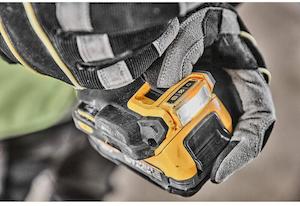 Дриль-шуруповерт акумуляторний безщітковий ударний DeWALT DCD805E1T - картинка №9 Фото №9 - Дриль-шуруповерт акумуляторний безщітковий ударний DeWALT DCD805E1T