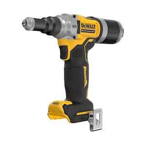 Фото - Заклепочник акумуляторний безщітковий DeWALT DCF414NT