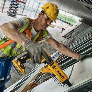 Шурупокрут акумуляторний безщітковий DeWALT DCF620P2K - картинка №7 Фото №7 - Шурупокрут акумуляторний безщітковий DeWALT DCF620P2K