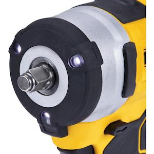 Гайкокрут ударный акумуляторний безщітковий DeWALT DCF903P1 - картинка №4 Фото №4 - Гайкокрут ударный акумуляторний безщітковий DeWALT DCF903P1