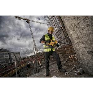 Фото №8 - Перфоратор акумуляторний безщітковий SDS MAX DeWALT DCH481N