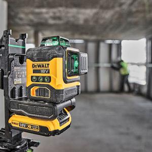 Фото №9 - Рівень лазерний лінійний DeWALT DCLE34031N — Уцінка