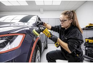 Полірувальна машина акумуляторна безщіткова DeWALT DCM848P2 - картинка №6 Фото №6 - Полірувальна машина акумуляторна безщіткова DeWALT DCM848P2