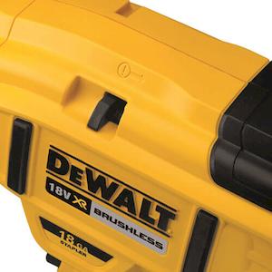 Степлер скобозабивний акумуляторний безщітковий DeWALT DCN681N - картинка №6 Фото №6 - Степлер скобозабивний акумуляторний безщітковий DeWALT DCN681N