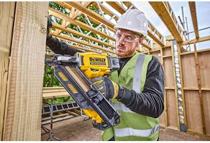 Пістолет цвяхозабивний акумуляторний безщітковий DeWALT DCN930N - картинка №15 Фото №15 - Пістолет цвяхозабивний акумуляторний безщітковий DeWALT DCN930N