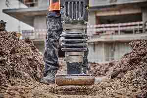 Фото №10 - Вібротрамбовка акумуляторна POWERSHIFT DeWALT DCPS660N