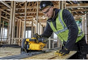 Фото №6 - Пила дискова занурювальна акумуляторна DeWALT DCS520NT