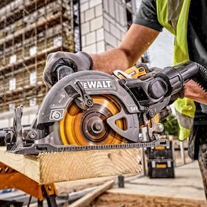 Фото №5 - Пила дискова акумуляторна безщіткова DeWALT DCS577N