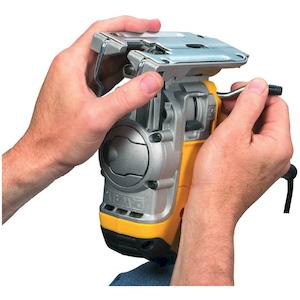 Фото №3 - Пила лобзикова мережева DeWALT DW331KT