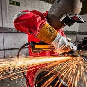 Шліфмашина кутова - болгарка мережева безщіткова DeWALT DWE4357 - картинка №4 Фото №4 - Шліфмашина кутова - болгарка мережева безщіткова DeWALT DWE4357