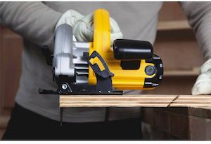 Фото №8 - Пила дискова мережева DeWALT DWE560K
