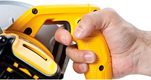 Фото №4 - Пила дискова мережева DeWALT DWE560