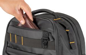 Рюкзак для інструментів PRO BACKPACK DeWALT DWST60102-1 - картинка №4 Фото №4 - Рюкзак для інструментів PRO BACKPACK DeWALT DWST60102-1