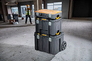 Фото №7 - Ящик - візок McLaren DeWALT DWST83347-1M