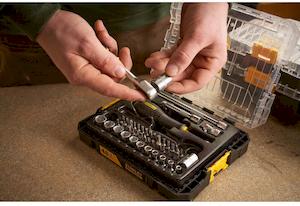 Набір торцевих головок 1/4 FATMAX® Maxi Drive, шестигранних, 48 предметів STANLEY FMMT98101-0 - картинка №10 Фото №10 - Набір торцевих головок 1/4 FATMAX® Maxi Drive, шестигранних, 48 предметів STANLEY FMMT98101-0