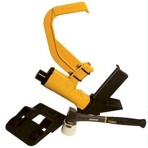 Фото - Степлер для підлогових покриттів пневматичний BOSTITCH MIIIFS