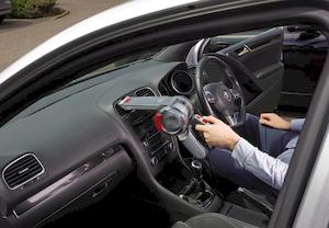 Пилосос автомобільний BLACK+DECKER PV1200AV - картинка №8 Фото №8 - Пилосос автомобільний BLACK+DECKER PV1200AV