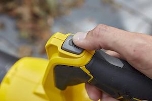 Фото №11 - Газонокосарка самохідна акумуляторна безщіткова STANLEY FATMAX SFMCMWS251M+SFMCBL7M1