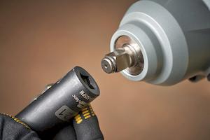 Гайковерт ударний акумуляторний STANLEY FATMAX SFMCF940B - картинка №22 Фото №22 - Гайковерт ударний акумуляторний STANLEY FATMAX SFMCF940B