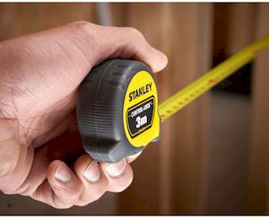 Рулетка вимірювальна CONTROL-LOCK довжиною 3 м, шириною 19 мм, в обгумованому корпусі, з подвійною шкалою STANLEY STHT37230-0 - картинка №14 Фото №14 - Рулетка вимірювальна CONTROL-LOCK довжиною 3 м, шириною 19 мм, в обгумованому корпусі, з подвійною шкалою STANLEY STHT37230-0