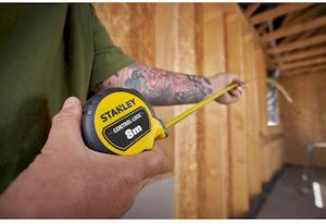 Рулетка вимірювальна CONTROL-LOCK довжиною 8 м, шириною 25 мм, в обгумованому корпусі, з подвійною шкалою STANLEY STHT37240-3 - картинка №10 Фото №10 - Рулетка вимірювальна CONTROL-LOCK довжиною 8 м, шириною 25 мм, в обгумованому корпусі, з подвійною шкалою STANLEY STHT37240-3