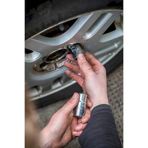 Фото №4 - Ключ телескопічний STANLEY STHT80890-0