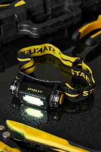 Ліхтар налобний STANLEY SXLS50100E - картинка №5 Фото №5 - Ліхтар налобний STANLEY SXLS50100E